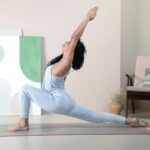 대단원: 평생 늙지 않는 몸을 위한 ‘15분 데일리 리셋’ a woman doing a yoga pose in a room